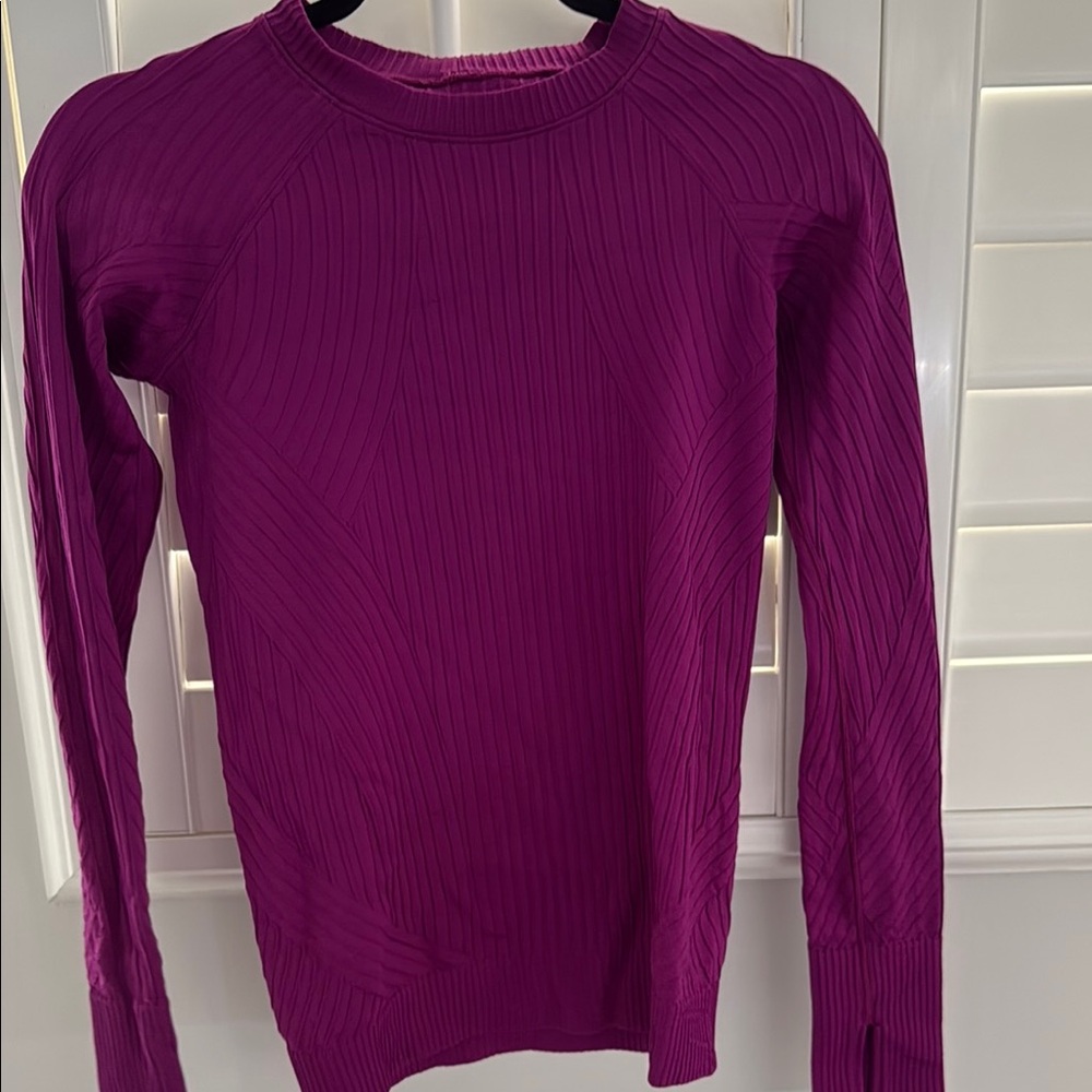 Lululemon long sleeve purple shirt